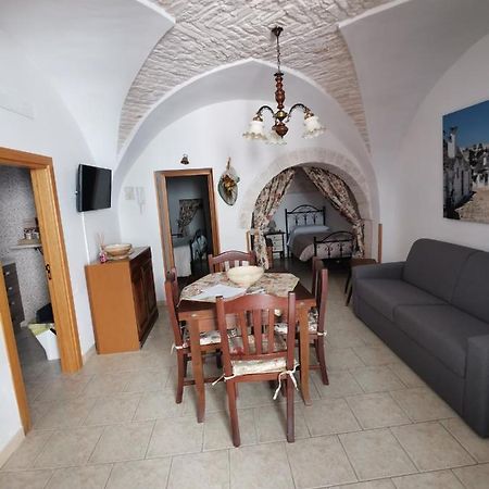 Casa Vacanza Trullo Dimora Storica Morea Alberobello Luaran gambar