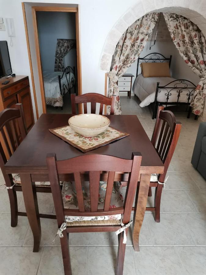 Casa Vacanza Trullo Dimora Storica Morea Alberobello Luaran gambar
