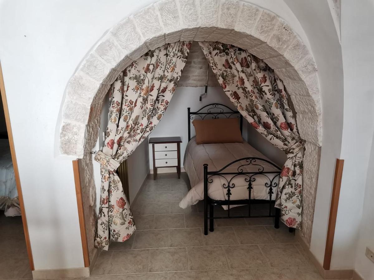 Casa Vacanza Trullo Dimora Storica Morea Alberobello Luaran gambar
