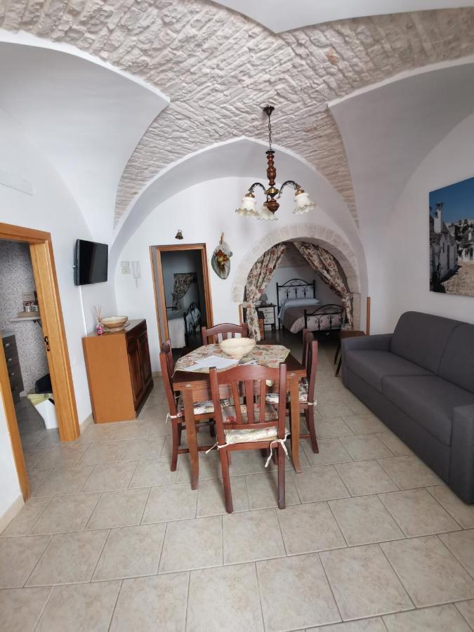 Casa Vacanza Trullo Dimora Storica Morea Alberobello Luaran gambar